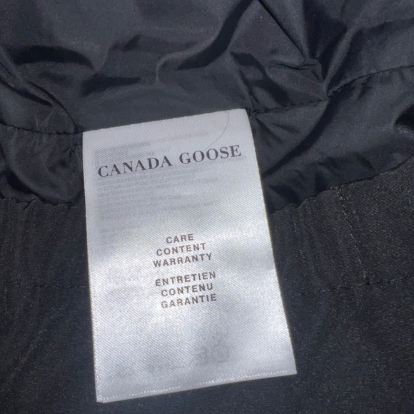 Canada Goose Paradigm Expedition Parka Black Label - Picture 8 of 9
